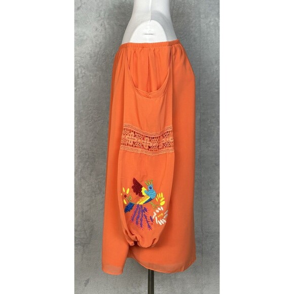 VaVa by Joy Han Women's Size Medium Off The Shoulder Floral Bird Embroidered Top - Picture 4 of 10